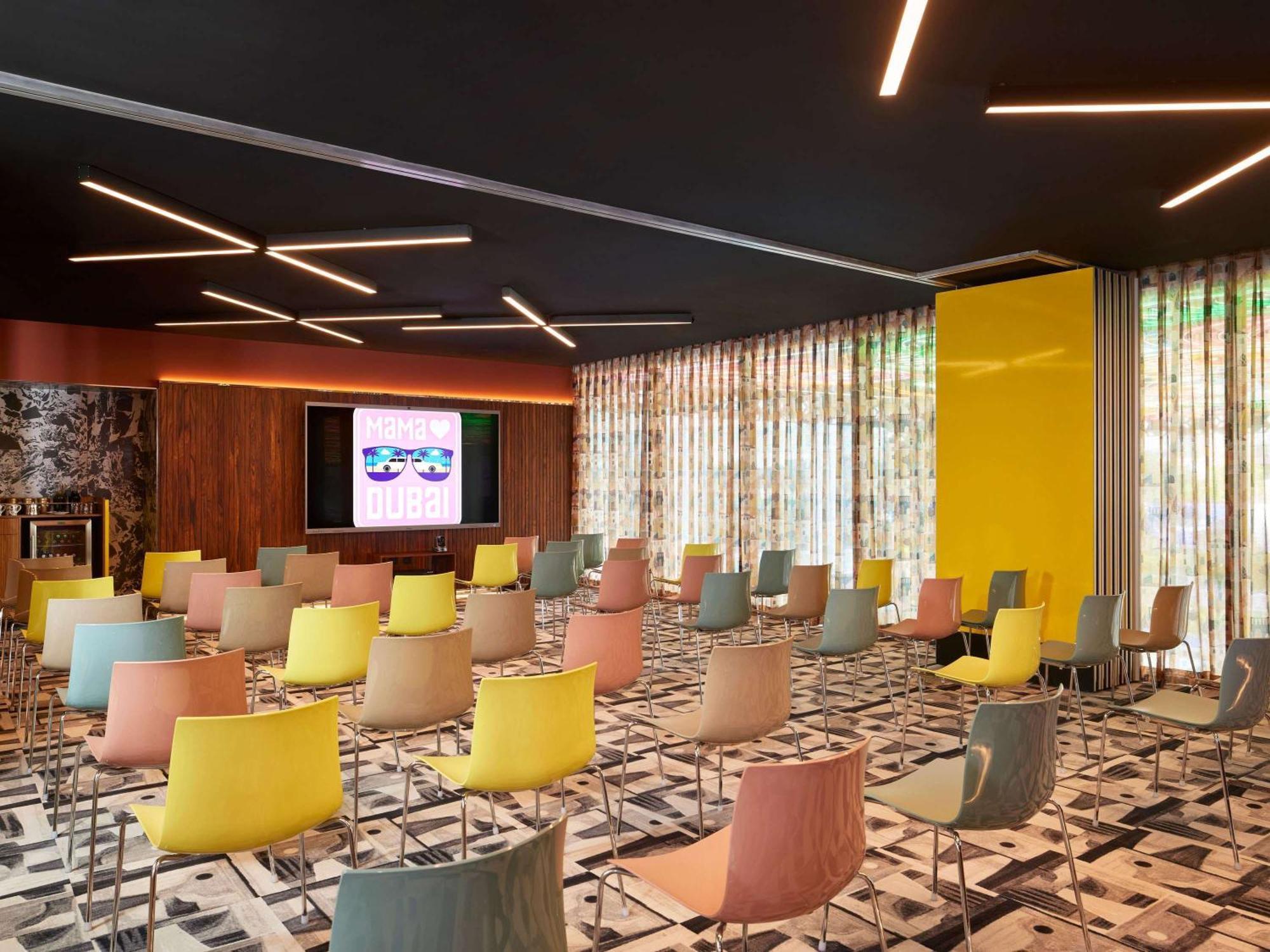 Hotel Mama Shelter Dubaj Exteriér fotografie