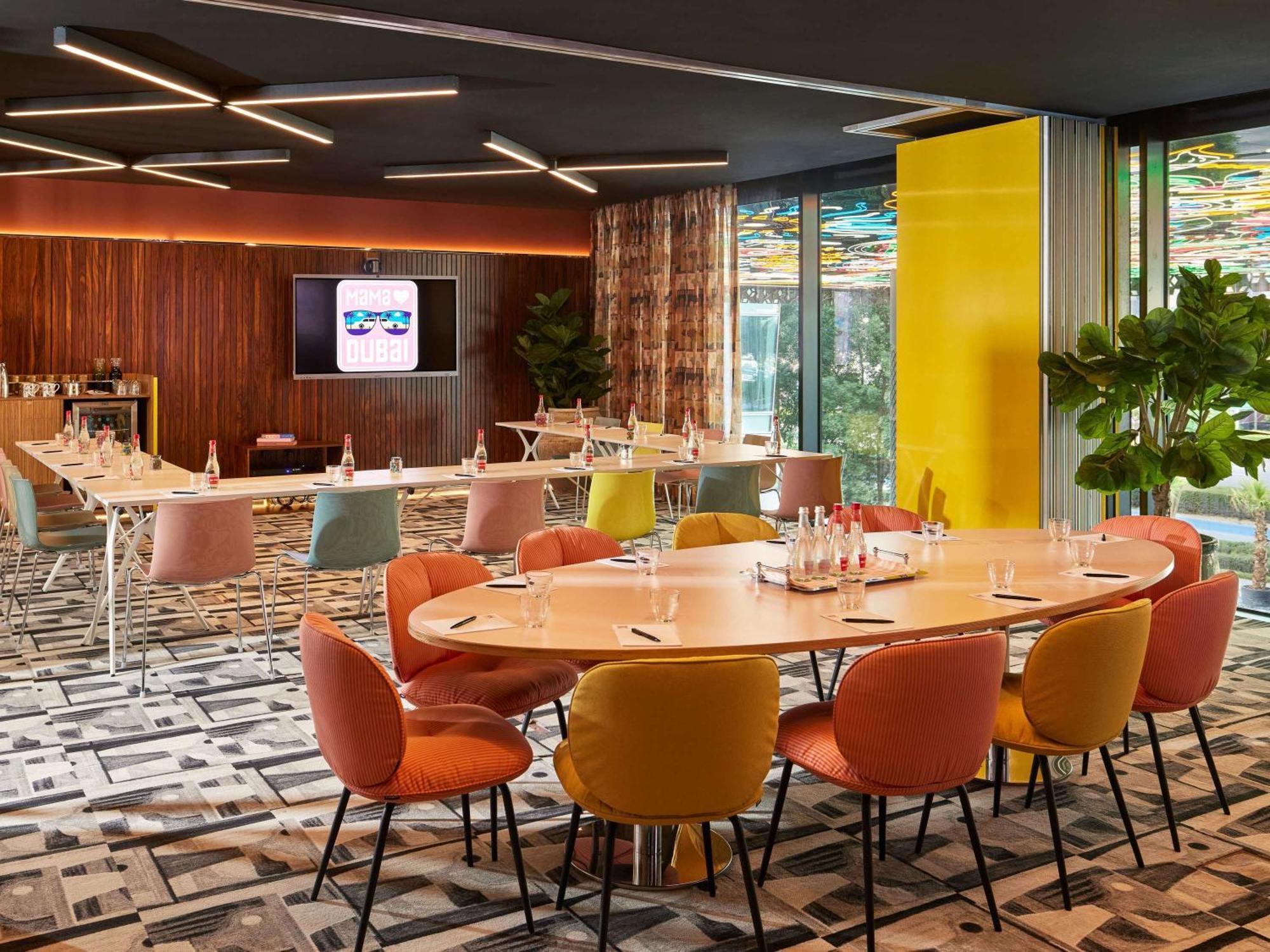 Hotel Mama Shelter Dubaj Exteriér fotografie