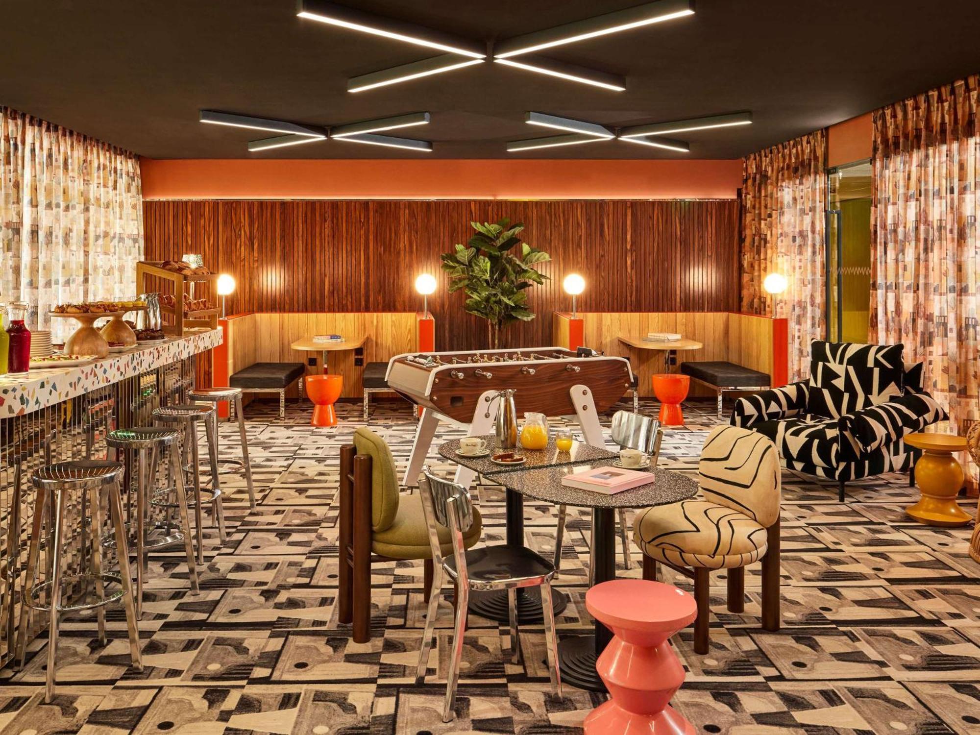 Hotel Mama Shelter Dubaj Exteriér fotografie